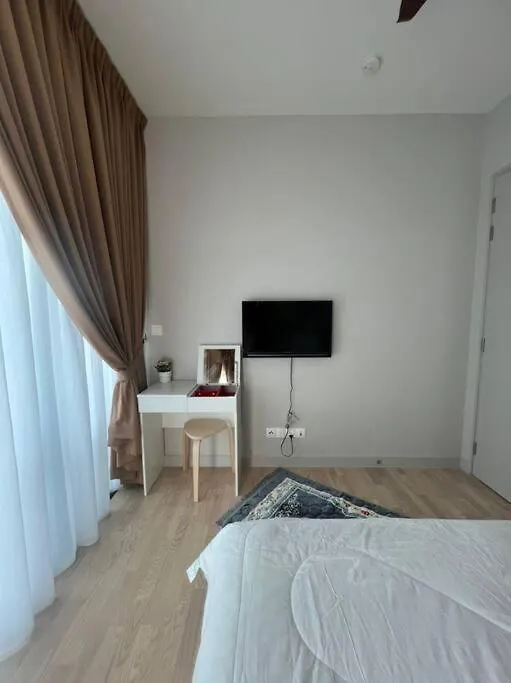 Datum Jelatek Linked Lrt And Mall With Netflix -Disney -Washdryer Kuala Lumpur