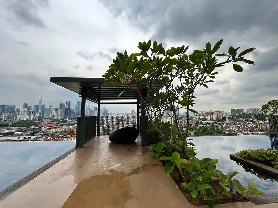 Datum Jelatek Linked Lrt And Mall With Netflix -Disney -Washdryer Kuala Lumpur