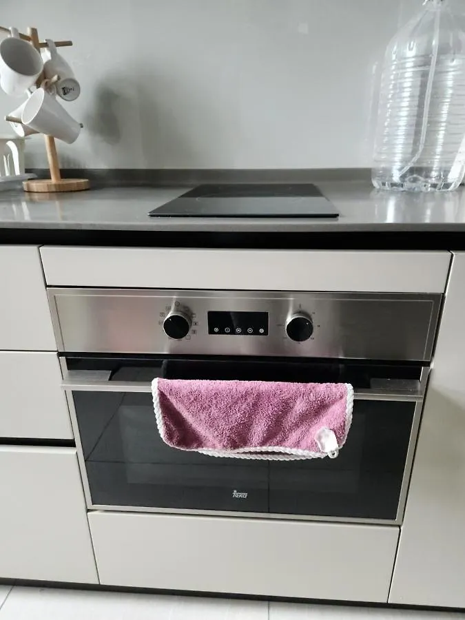 Apartment Datum Jelatek Linked Lrt And Mall With Netflix -Disney -Washdryer Kuala Lumpur